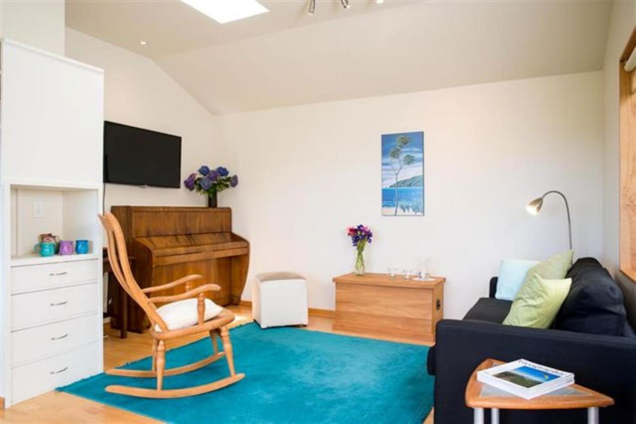 Ocean View Chalets Marahau Exterior photo